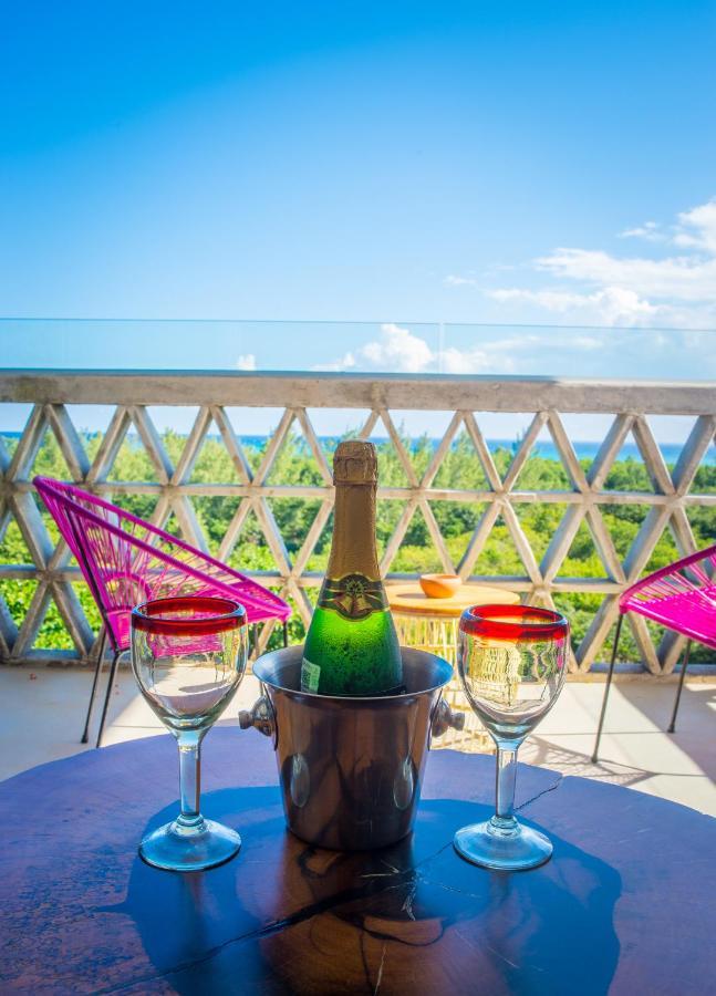 Suites Cielo Y Mar (Adults Only) Плая дел Кармен Екстериор снимка