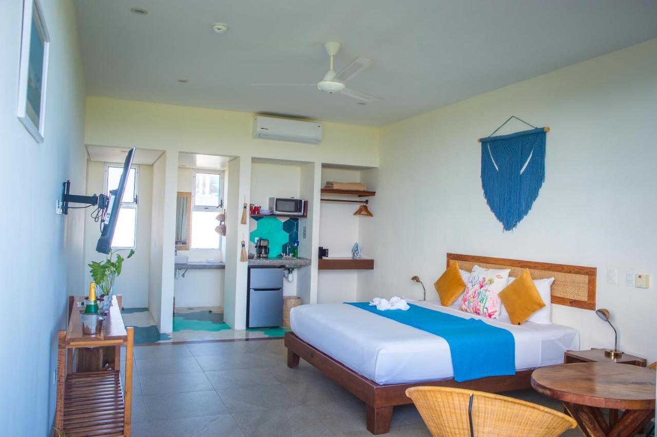 Suites Cielo Y Mar (Adults Only) Плая дел Кармен Екстериор снимка