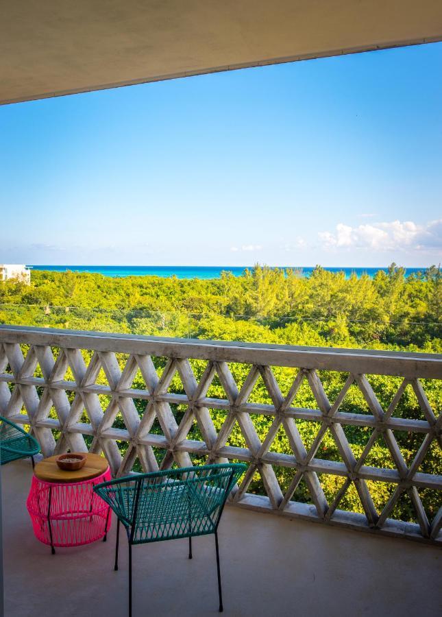 Suites Cielo Y Mar (Adults Only) Плая дел Кармен Екстериор снимка