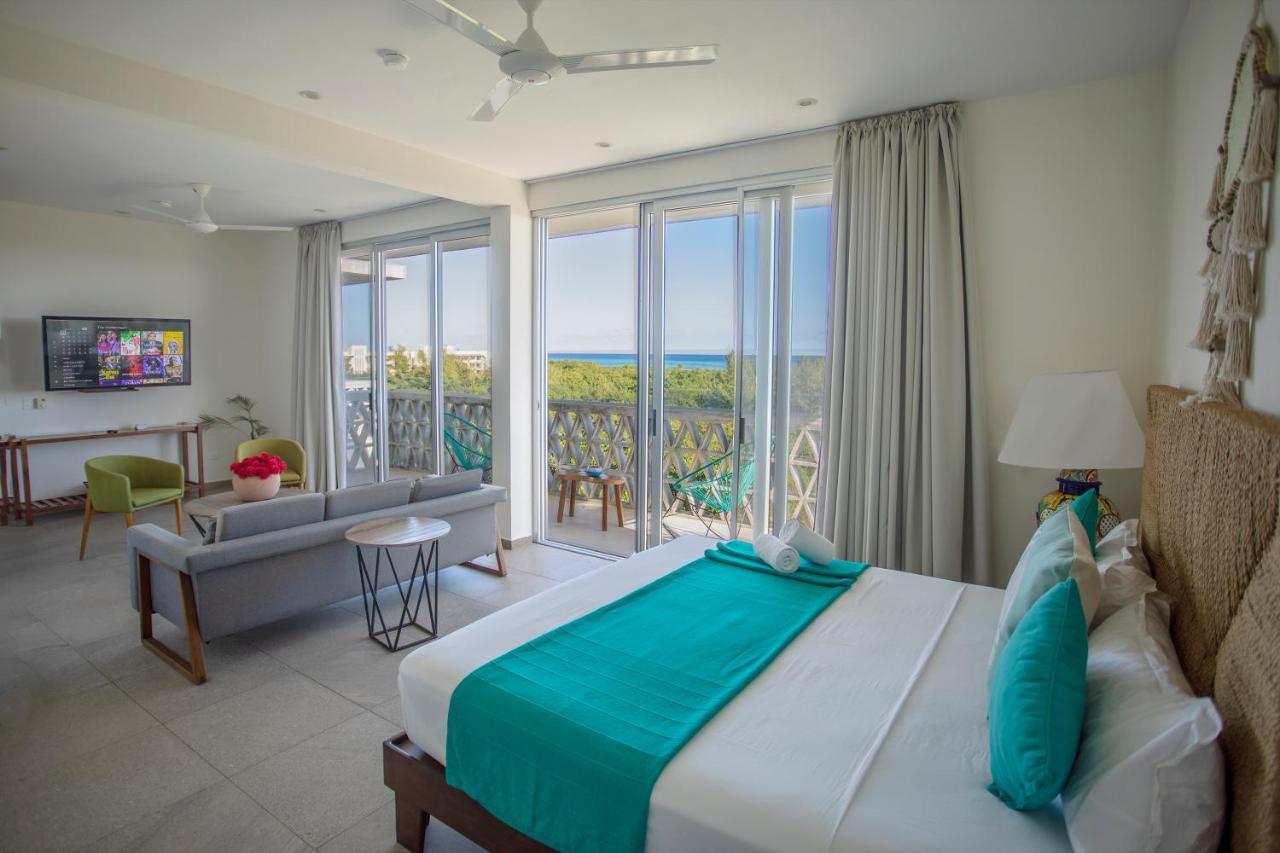 Suites Cielo Y Mar (Adults Only) Плая дел Кармен Екстериор снимка