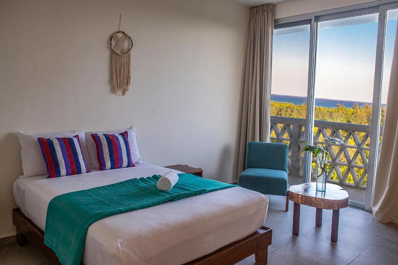 Suites Cielo Y Mar (Adults Only) Плая дел Кармен Екстериор снимка